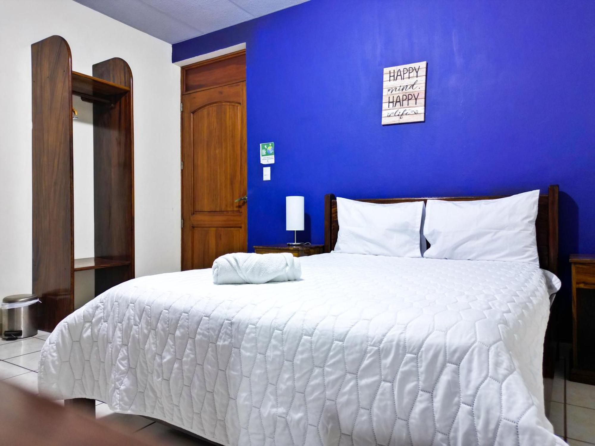 Hotel Suenos San Salvador Buitenkant foto