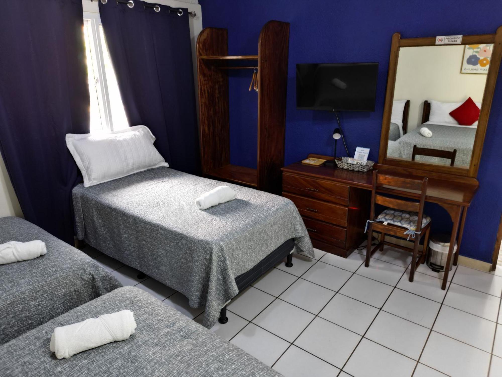 Hotel Suenos San Salvador Buitenkant foto